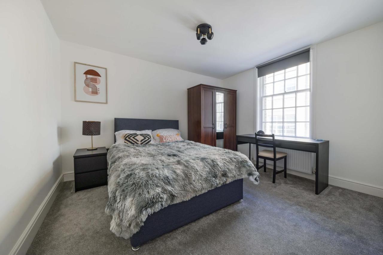 Charming Newly Refurb 2-Bed 2-Bath Whole Apartment Near Hyde Park & Kensington, Prime Paddington Location Zone 1 London Exterior photo