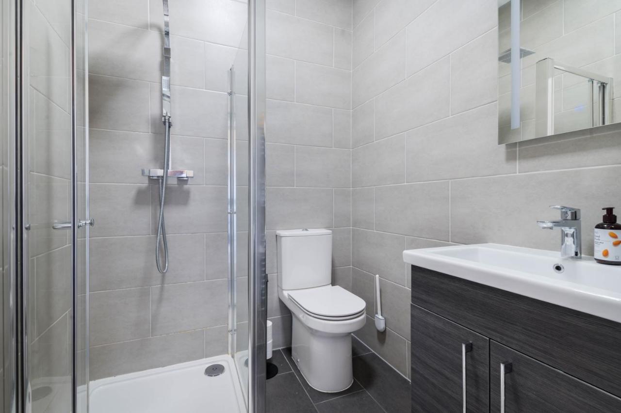 Charming Newly Refurb 2-Bed 2-Bath Whole Apartment Near Hyde Park & Kensington, Prime Paddington Location Zone 1 London Exterior photo