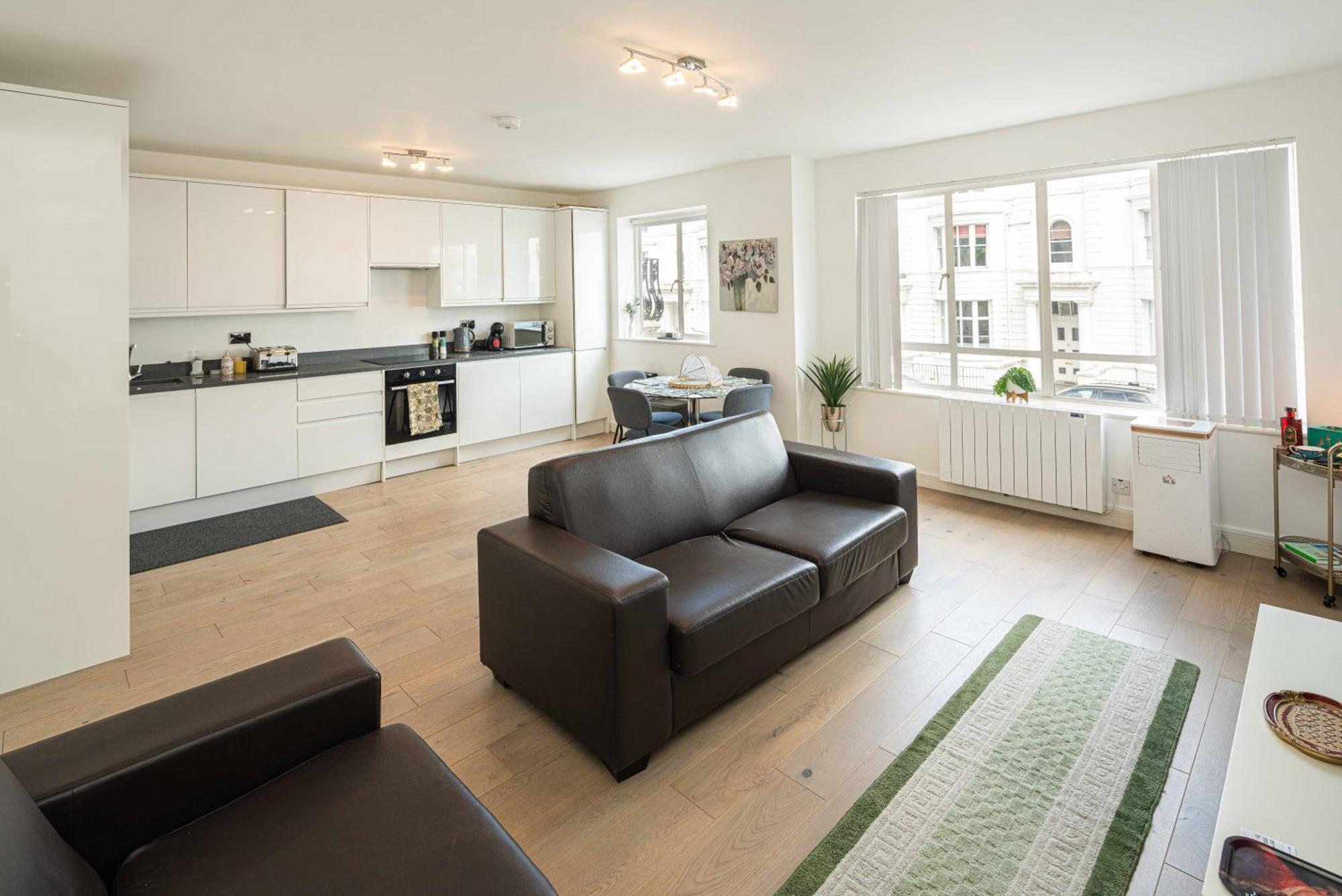 Charming Newly Refurb 2-Bed 2-Bath Whole Apartment Near Hyde Park & Kensington, Prime Paddington Location Zone 1 London Exterior photo
